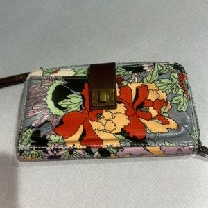 Sakroots wallet multicolor flowers. Wrist handle only. New, not used